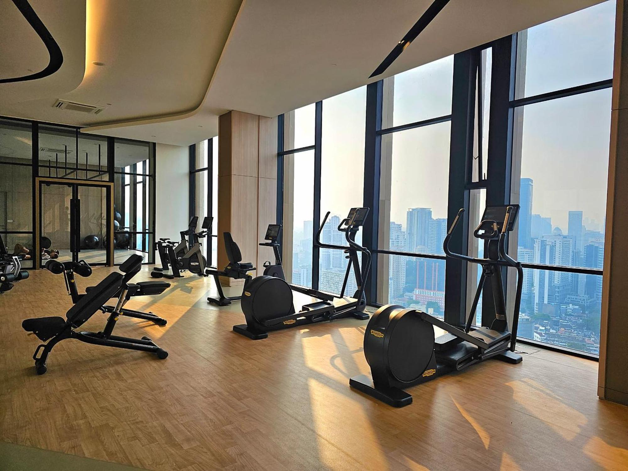 1 Min To Pavilion Bukit Bintang Luna Suites Kuala Lumpur Ngoại thất bức ảnh